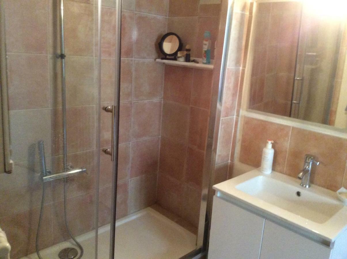 Apartament Lou Ribas Puyloubier Zewnętrze zdjęcie