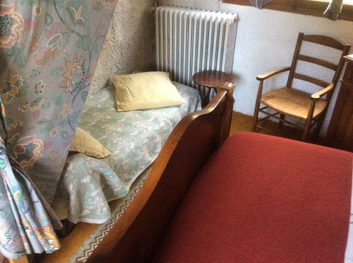 Apartament Lou Ribas Puyloubier Zewnętrze zdjęcie